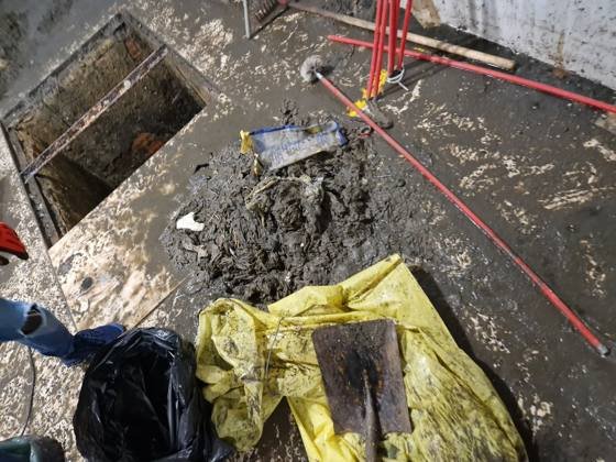 Trabalho de canalização e desentupimento realizado pela Só Esgotos, foto 18