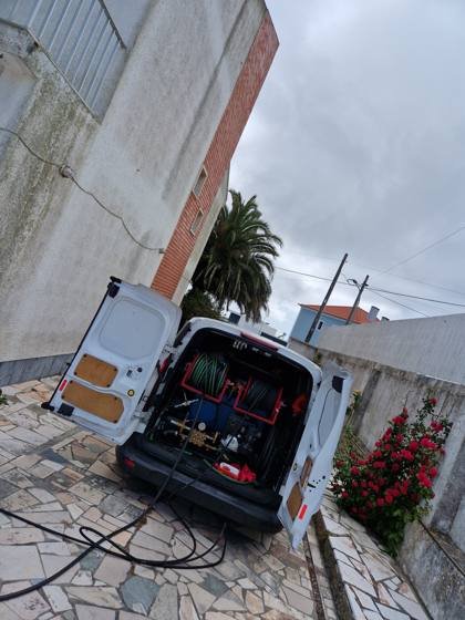 Trabalho de canalização e desentupimento realizado pela Só Esgotos, foto 30