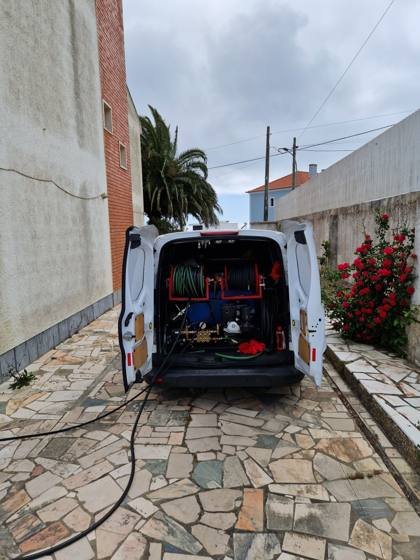 Trabalho de canalização e desentupimento realizado pela Só Esgotos, foto 34
