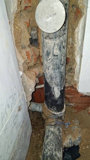 Trabalho de canalização e desentupimento realizado pela Só Esgotos, foto 109