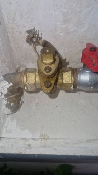 Trabalho de canalização e desentupimento realizado pela Só Esgotos, foto 117