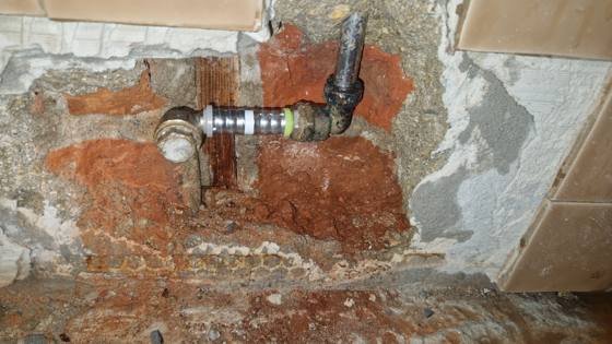 Trabalho de canalização e desentupimento realizado pela Só Esgotos, foto 134