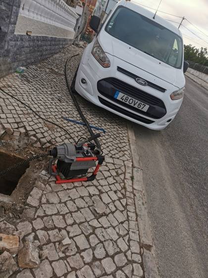 Trabalho de canalização e desentupimento realizado pela Só Esgotos, foto 155