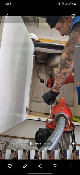 Trabalho de canalização e desentupimento realizado pela Só Esgotos, foto 175